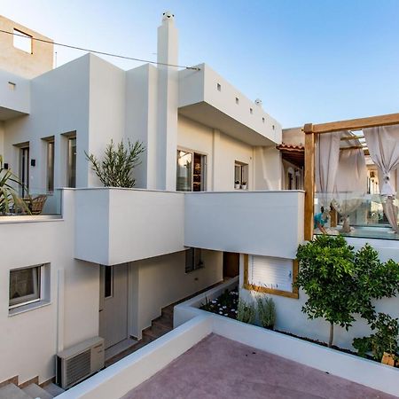 Naxos City Downtown Holiday Home מראה חיצוני תמונה
